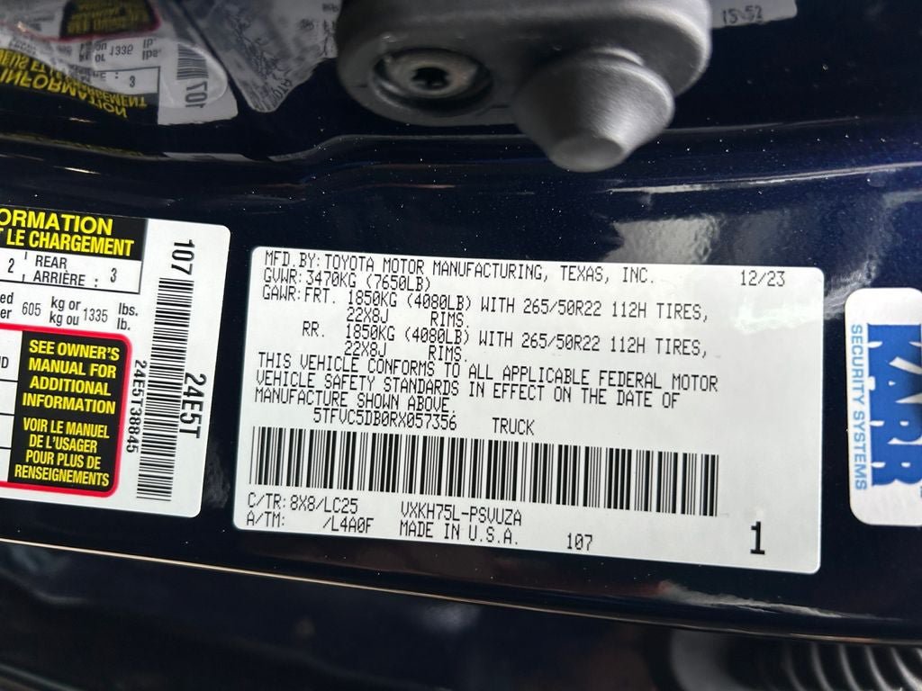 Used 2024 Toyota Tundra Capstone AWD/4WD image 37