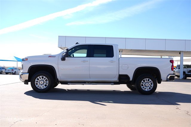 Used 2024 Chevrolet Silverado 2500 LT image 7