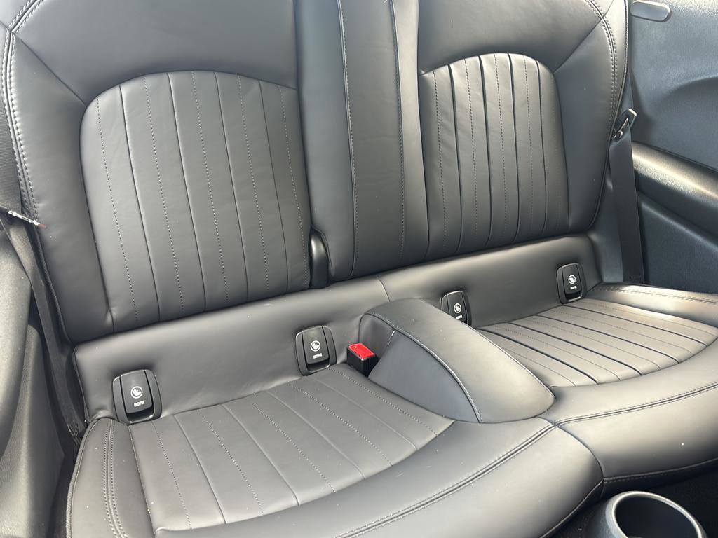 Used 2023 MINI Cooper SE FWD image 40