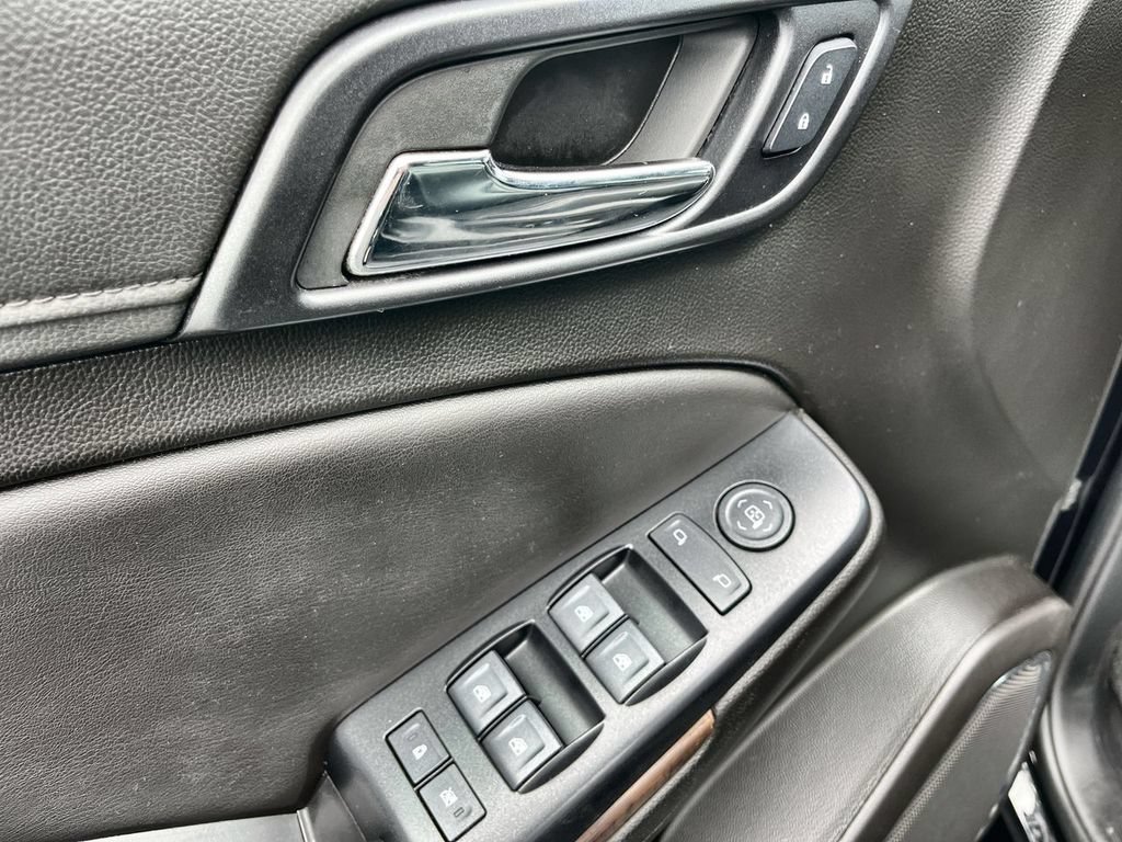 Used 2020 Chevrolet Tahoe LS w/ Enhanced Driver Alert Package AWD/4WD image 21