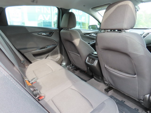 Used 2020 Chevrolet Malibu LT FWD image 36