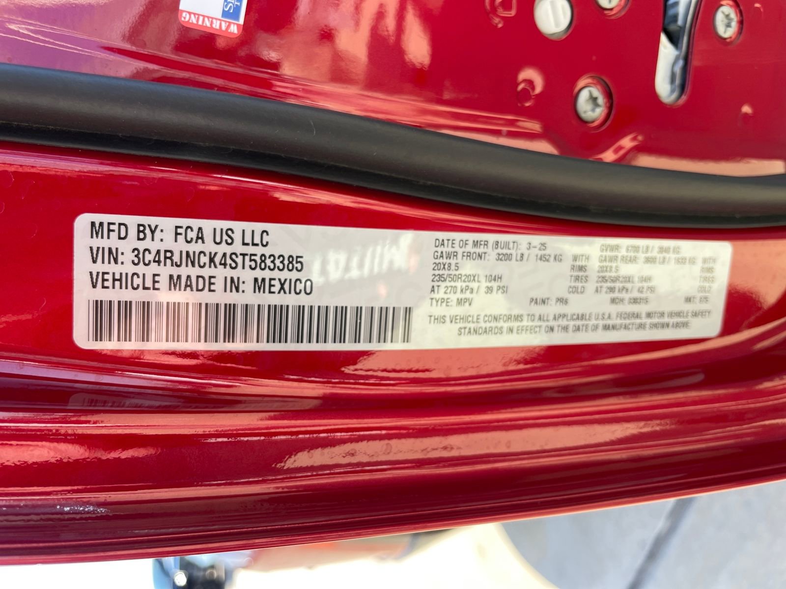 Used 2025 Jeep Wagoneer S Limited image 29