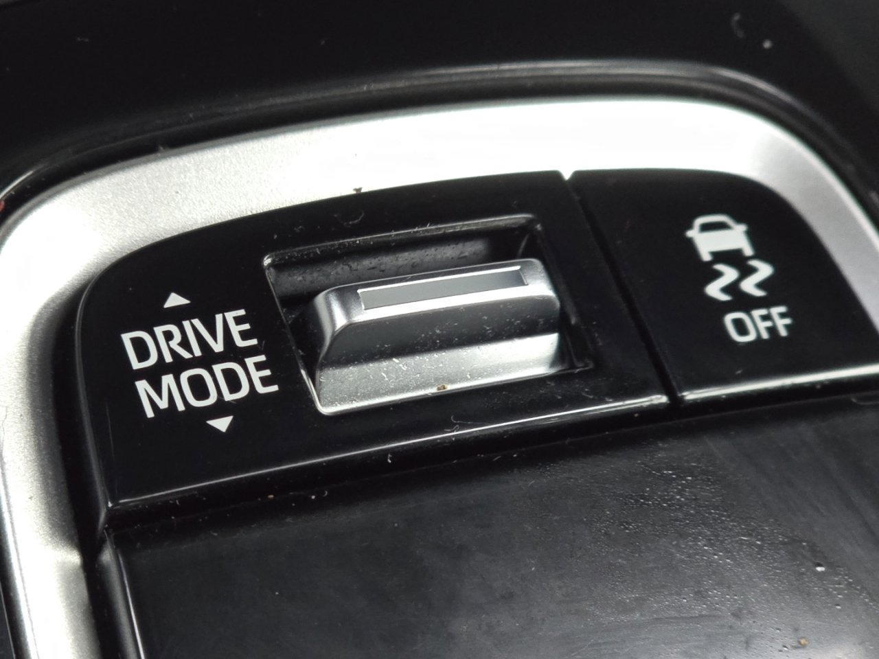 Used 2023 Toyota Corolla SE image 7