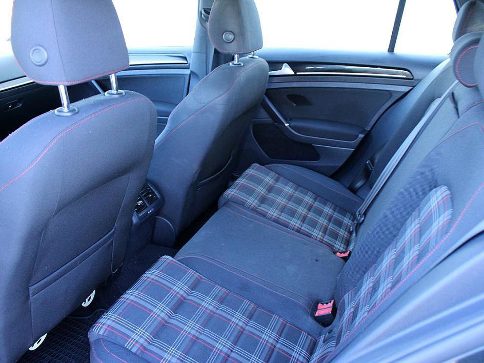Used 2016 Volkswagen GTI S image 12