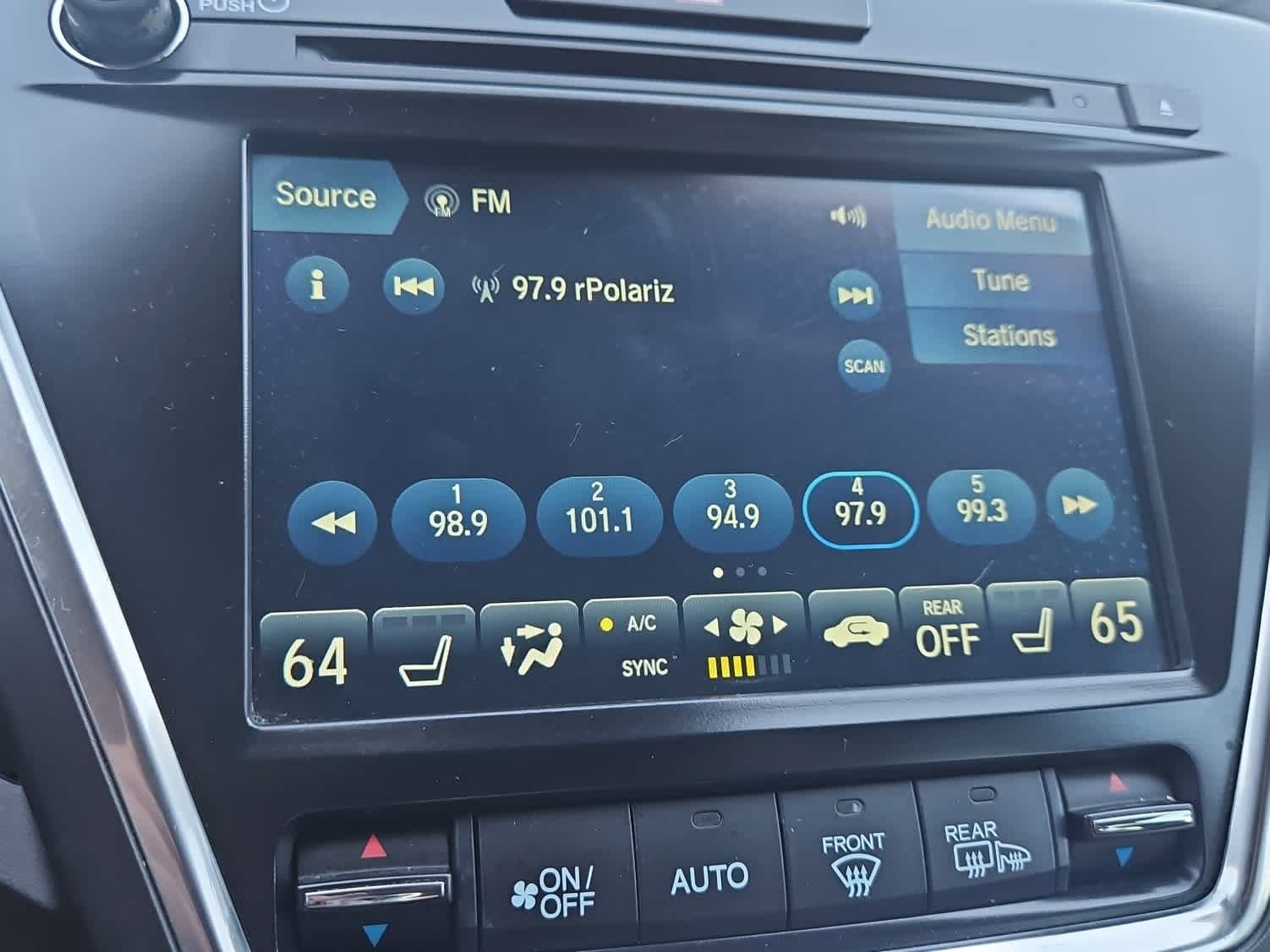 Used 2020 Acura MDX SH-AWD image 17