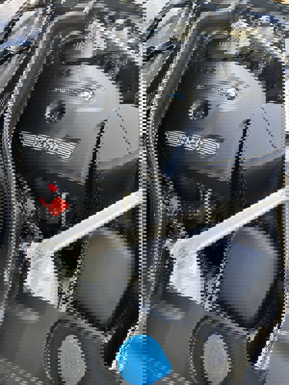 Used 2018 BMW X3 xDrive30i AWD/4WD image 16