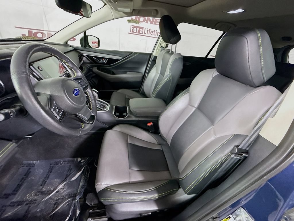 Certified 2024 Subaru Outback Onyx Edition AWD/4WD image 27