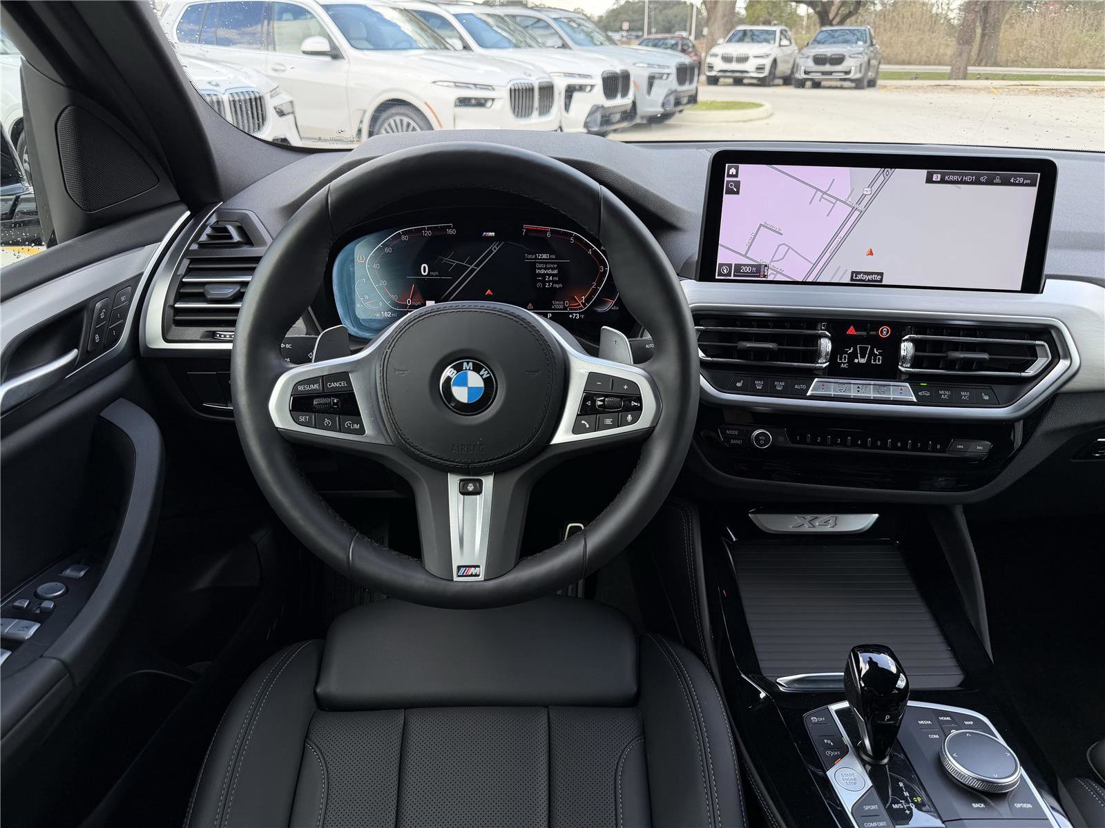 Certified 2025 BMW X4 xDrive30i image 4