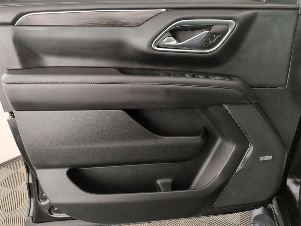 Certified 2024 Chevrolet Tahoe Z71 w/ Luxury Package image 23