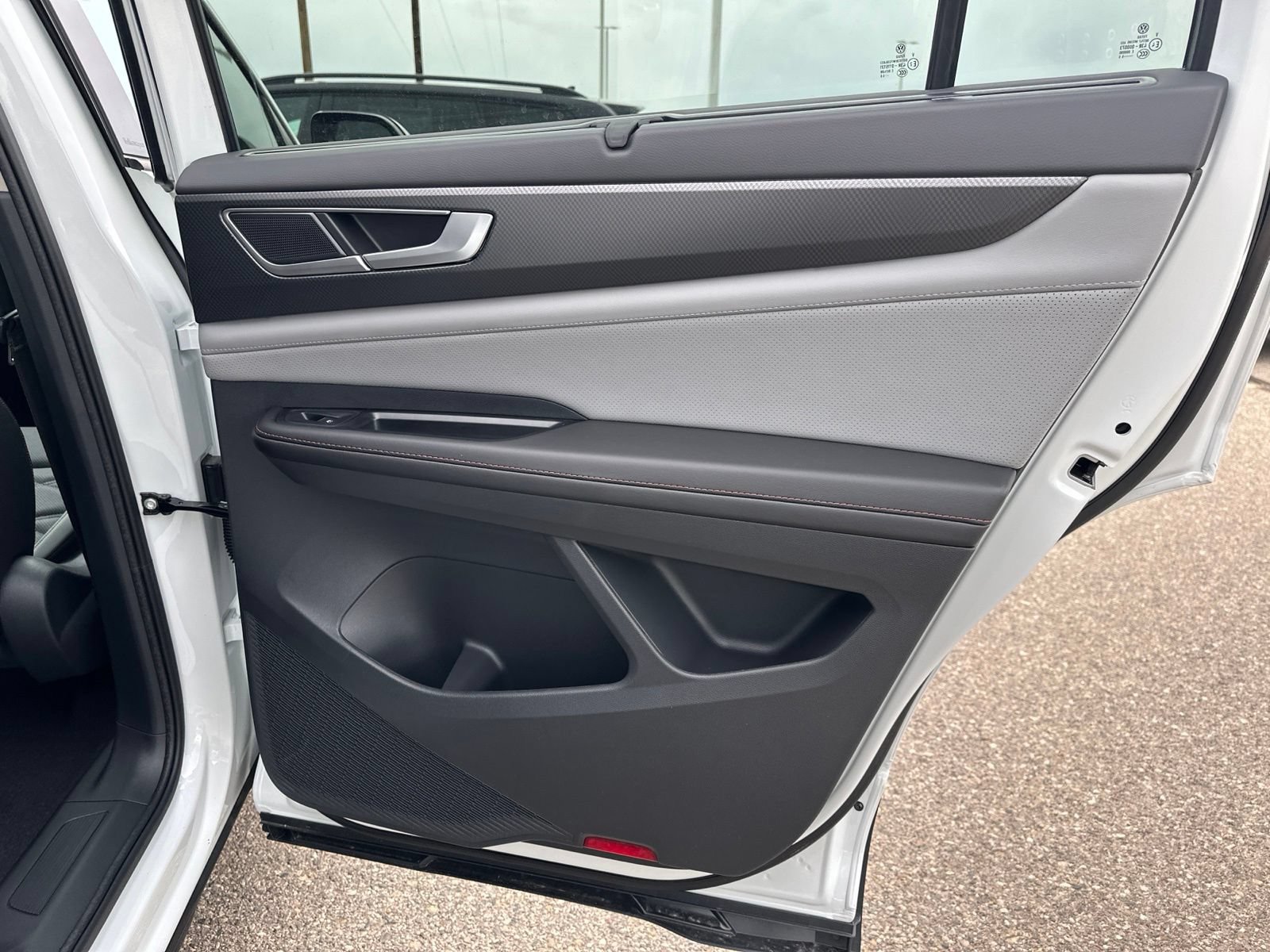 New 2026 Volkswagen Atlas Peak Edition AWD/4WD image 40