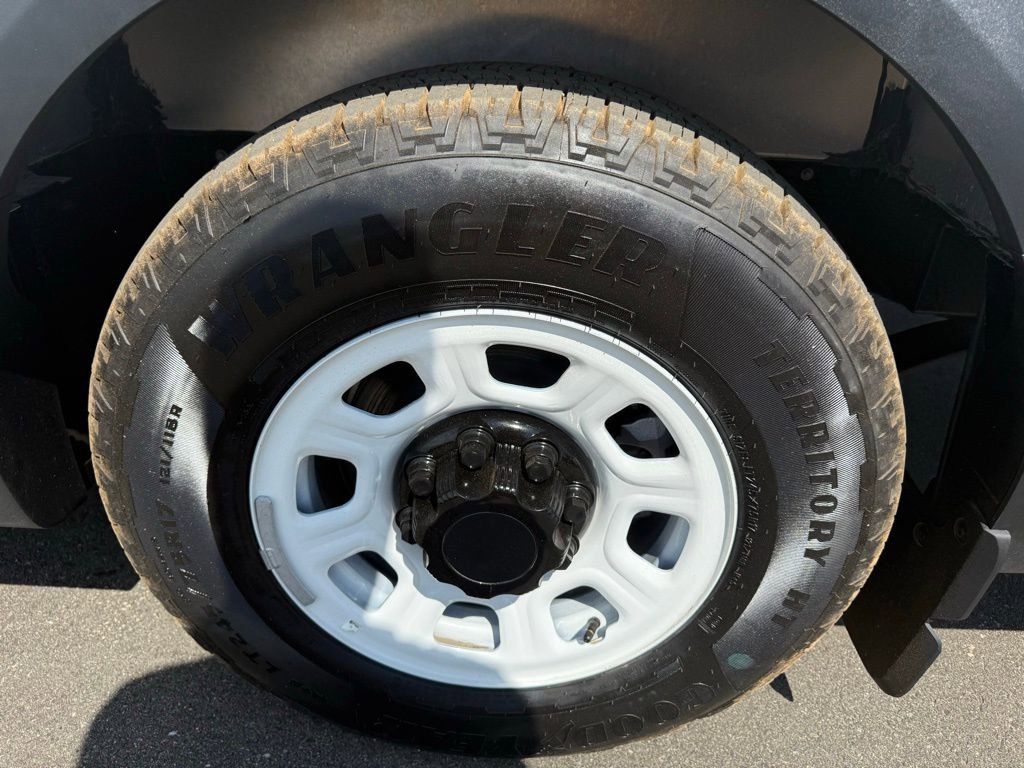 Used 2024 Chevrolet Brightdrop 600 w/ Commercial Equipment Package AWD/4WD image 23