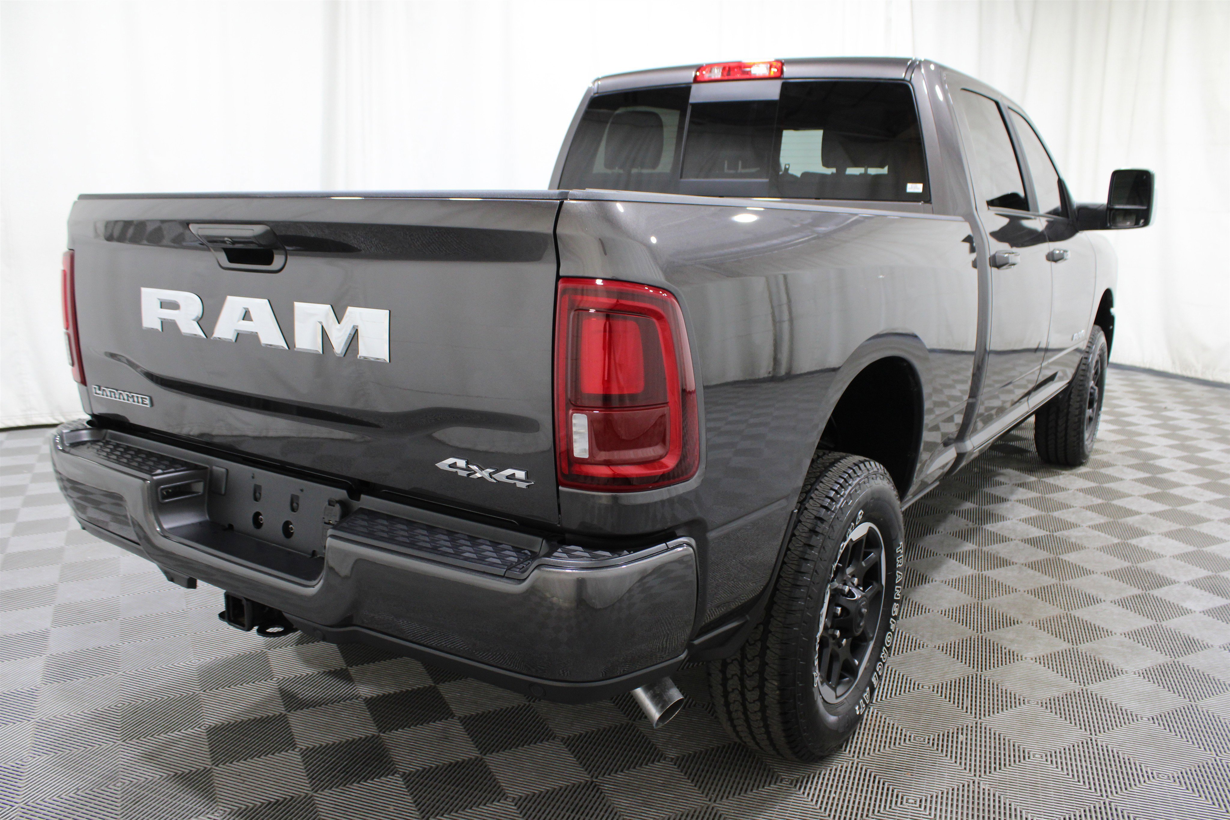 Used 2025 RAM 2500 Laramie image 42