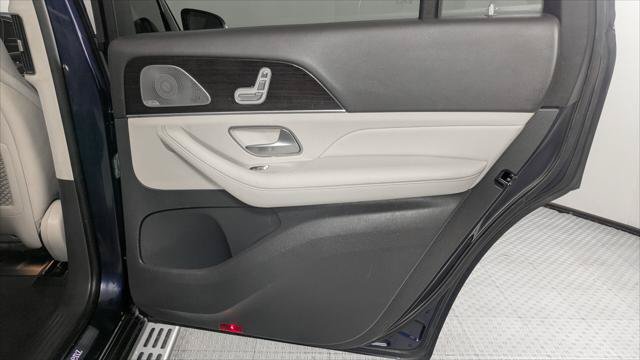 Used 2020 Mercedes-Benz GLS 450 4MATIC image 22