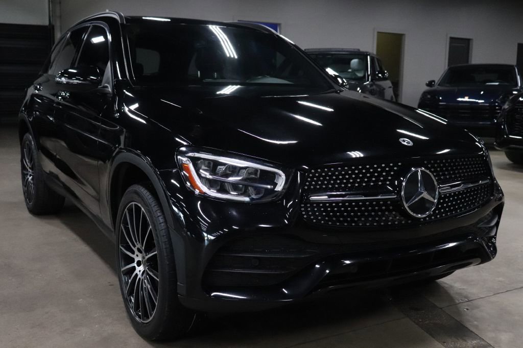 Used 2021 Mercedes-Benz GLC 300 w/ AMG Line image 7