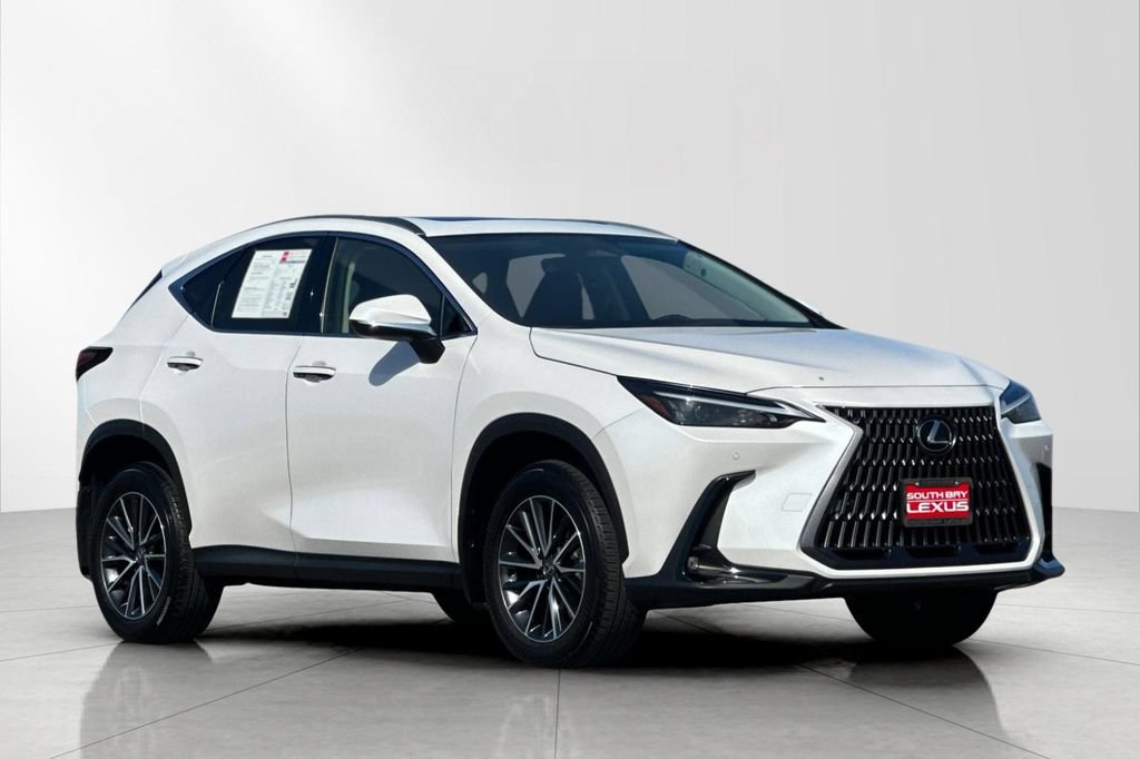 Used 2025 Lexus NX 250 FWD image 8