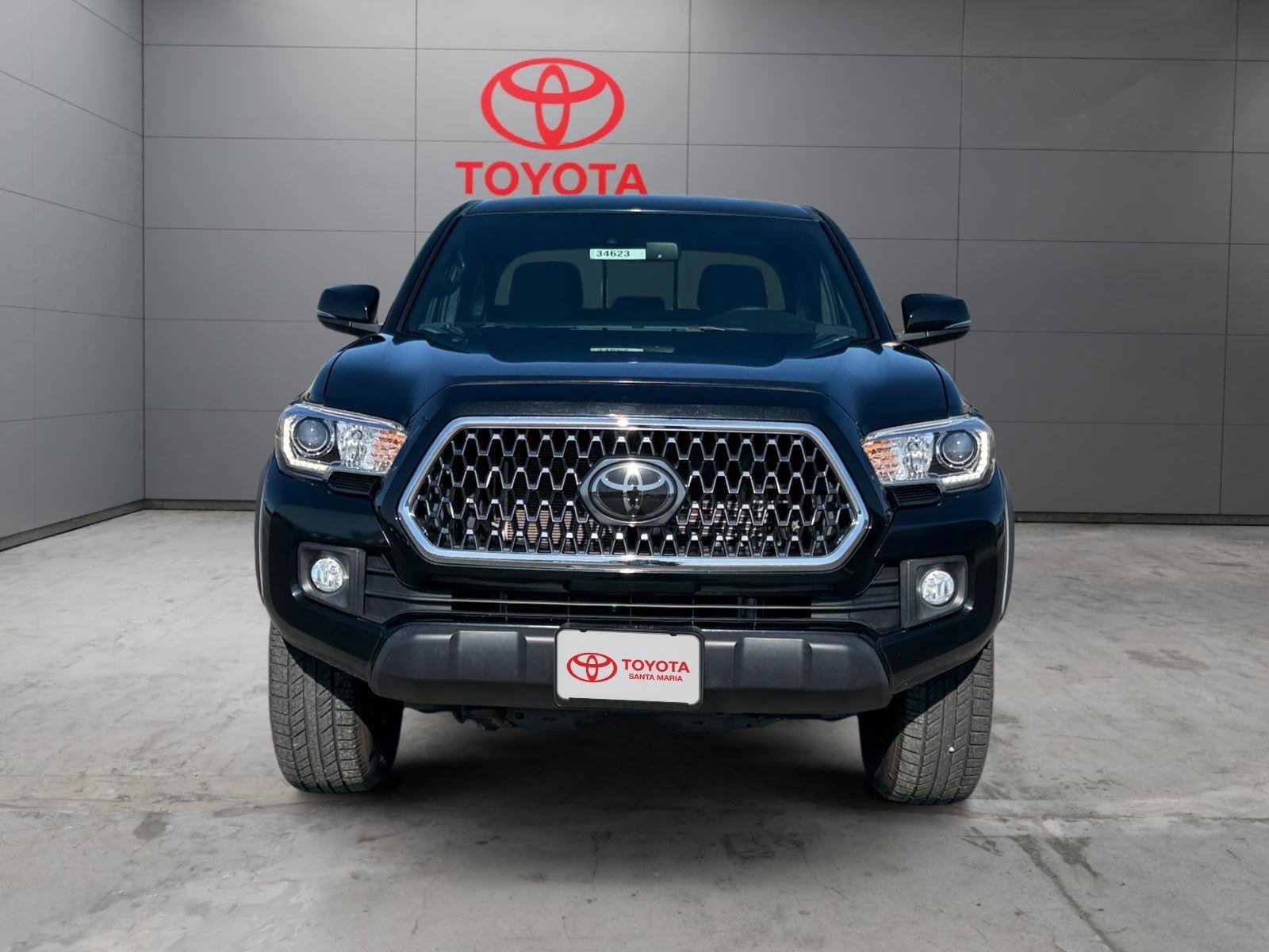 Used 2019 Toyota Tacoma TRD Off-Road AWD/4WD image 3