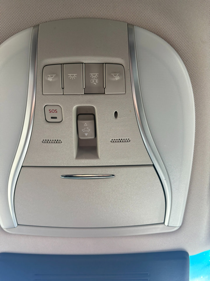 Used 2014 INFINITI QX60 FWD w/ Deluxe Touring Package image 26