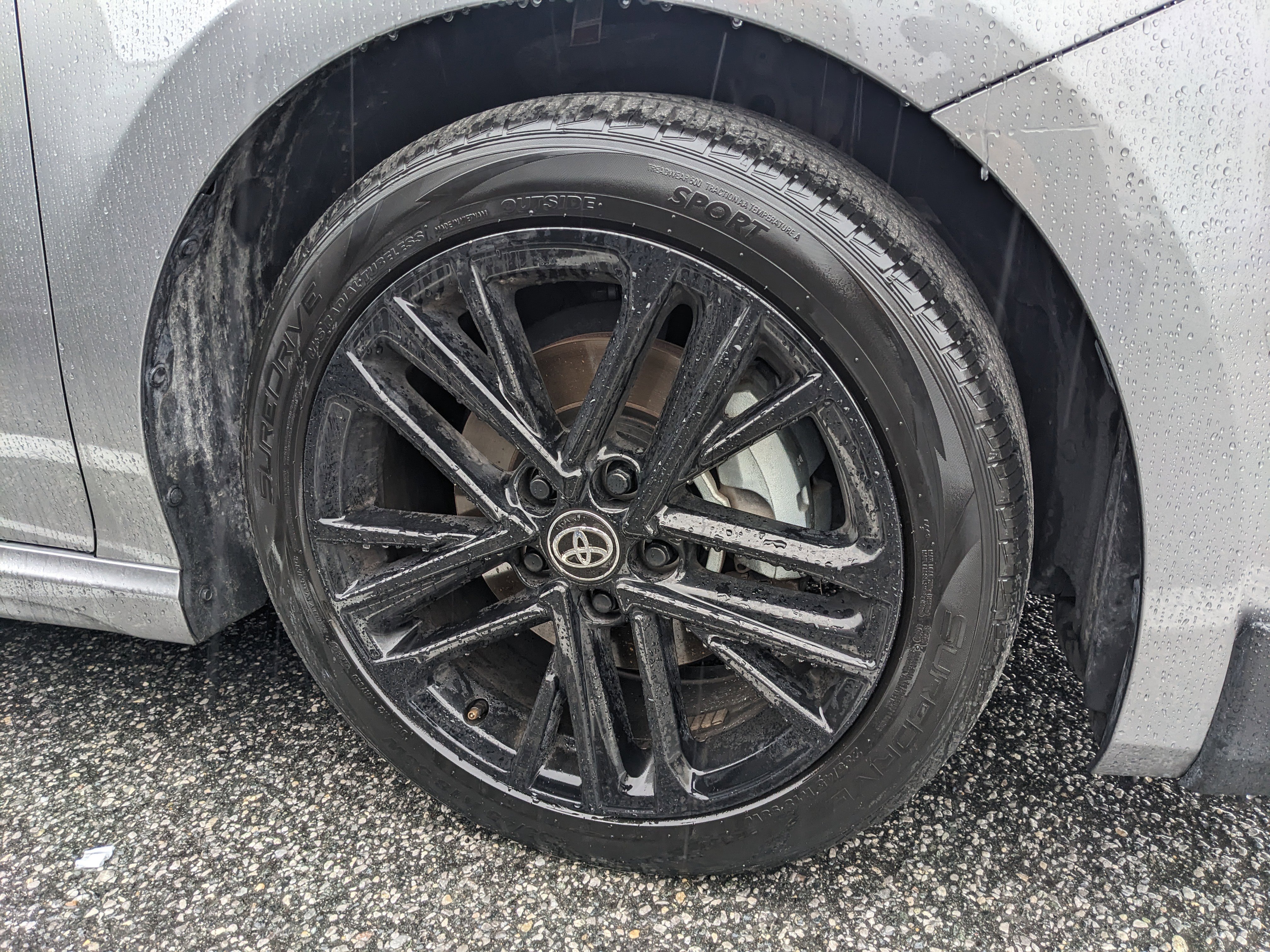 Used 2025 Toyota Camry SE image 7