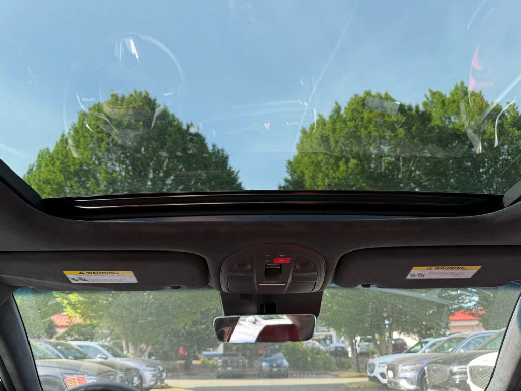 Certified 2025 Genesis G70 3.3T Advanced w/ Sport Prestige Package image 20