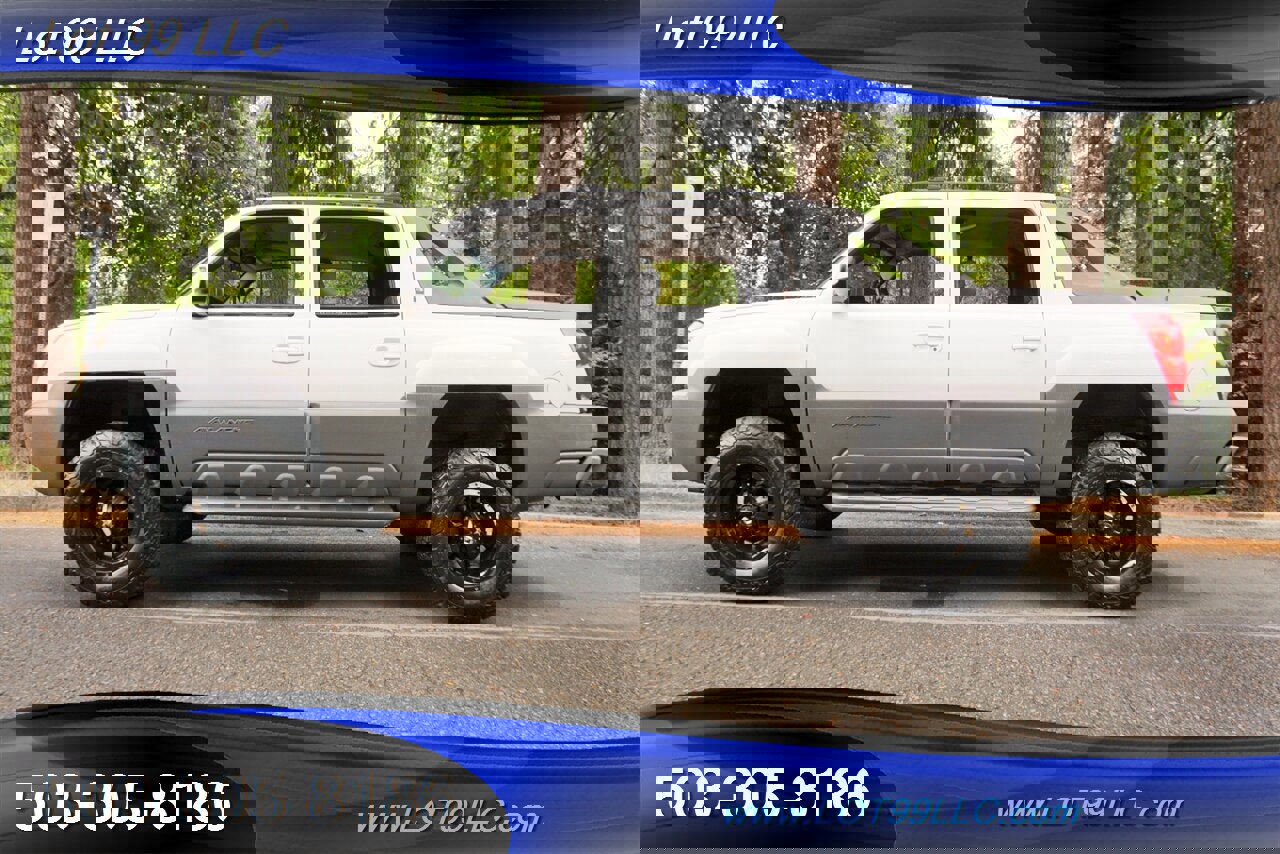 Used 2002 Chevrolet Avalanche 4x4 w/ North Face Edition image 1