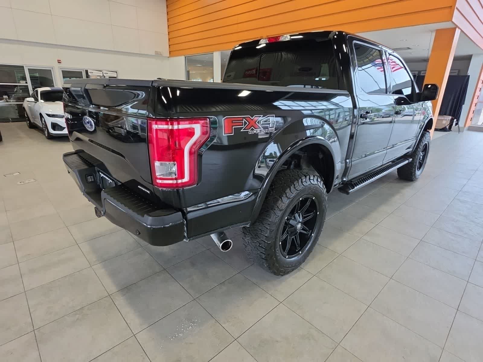 Used 2016 Ford F150 XLT w/ Equipment Group 302A Luxury AWD/4WD image 7