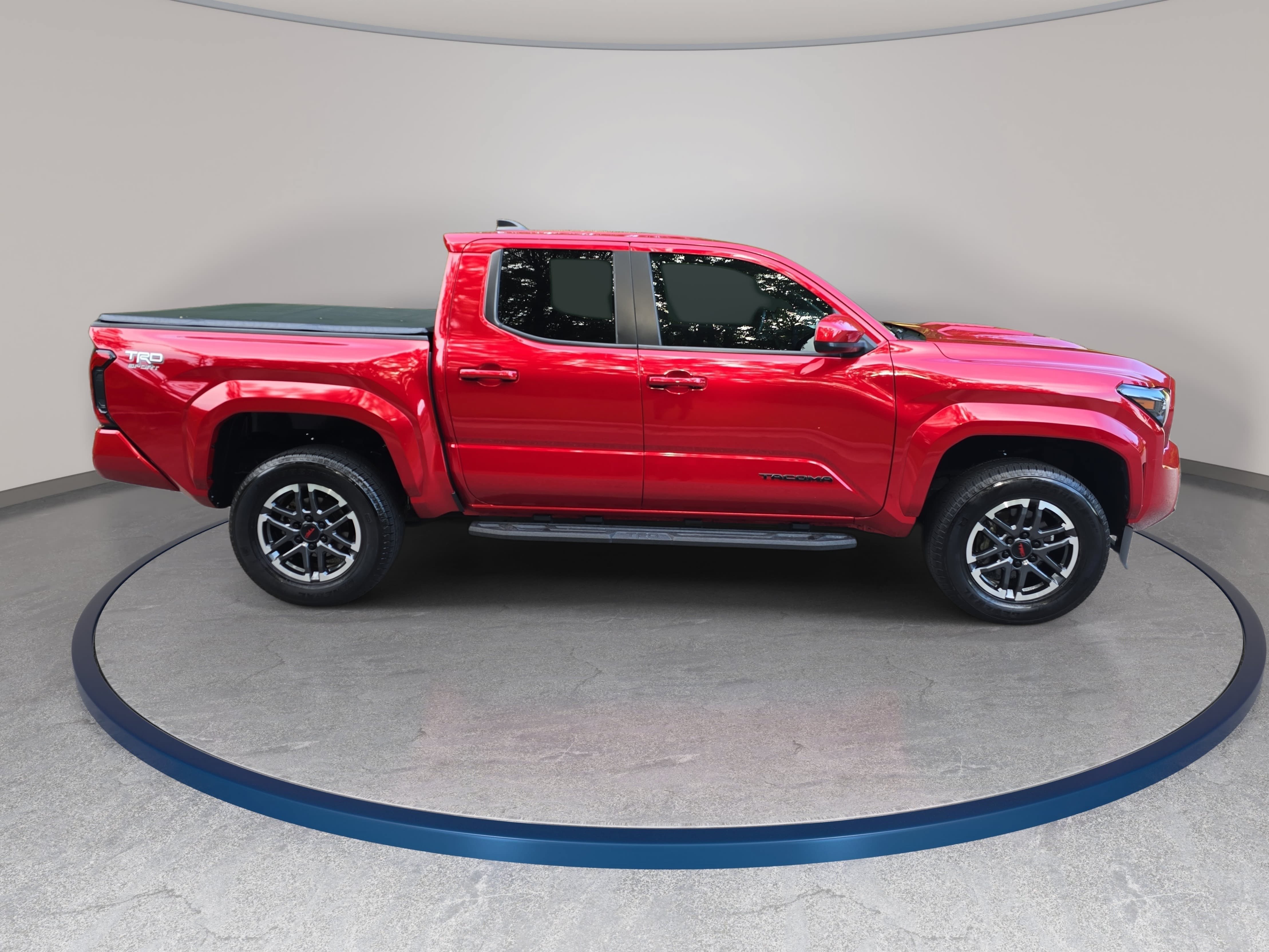 Used 2024 Toyota Tacoma TRD Sport RWD image 4