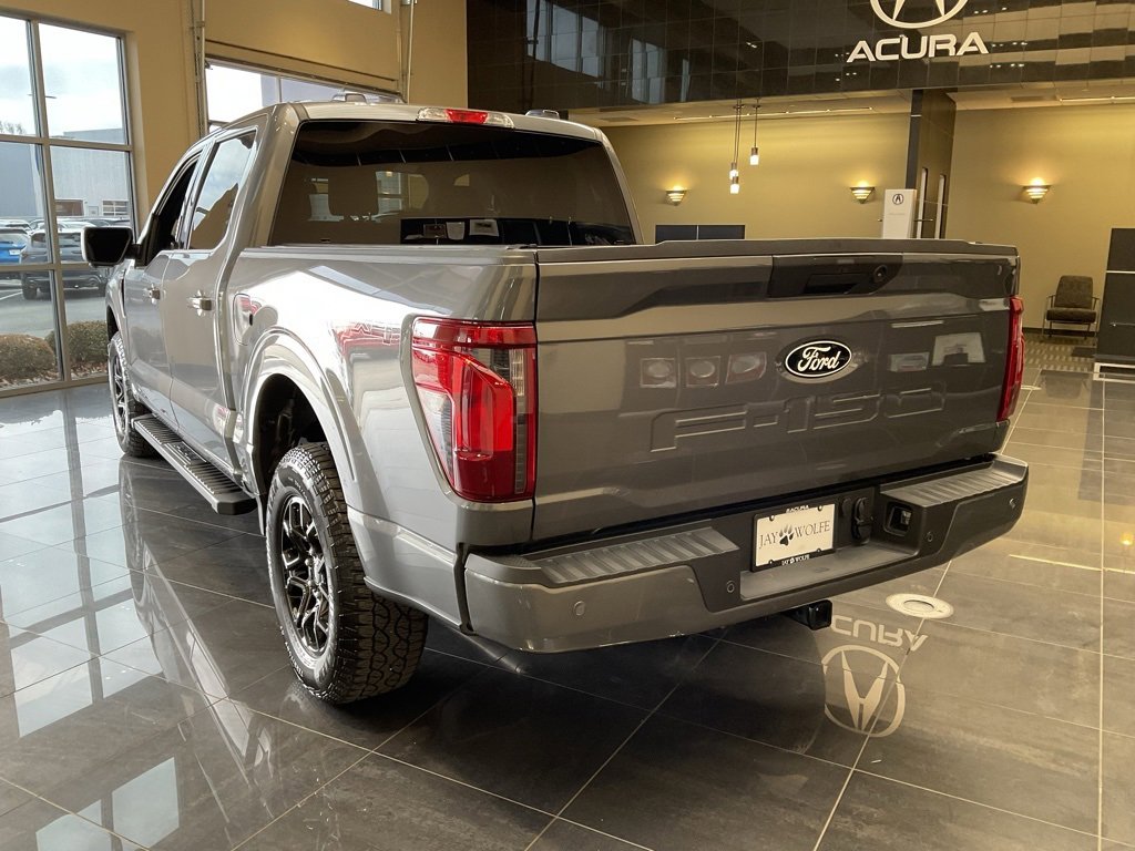 Used 2024 Ford F150 XLT w/ XLT Black Appearance Package image 6