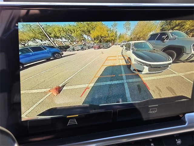 Used 2025 Chevrolet Silverado 2500 LT w/ Convenience Package image 32