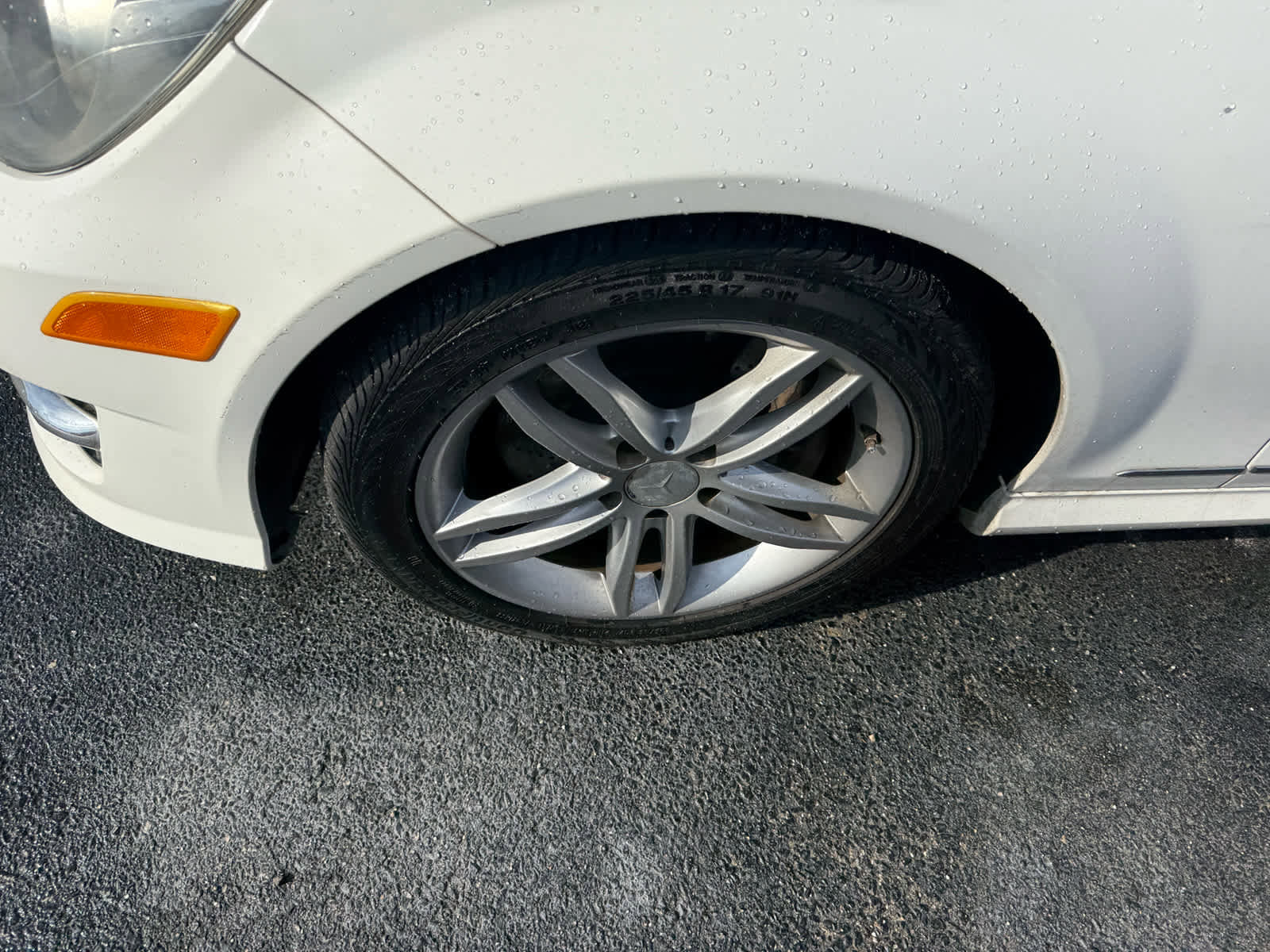 Used 2013 Mercedes-Benz C 300 Sport image 14