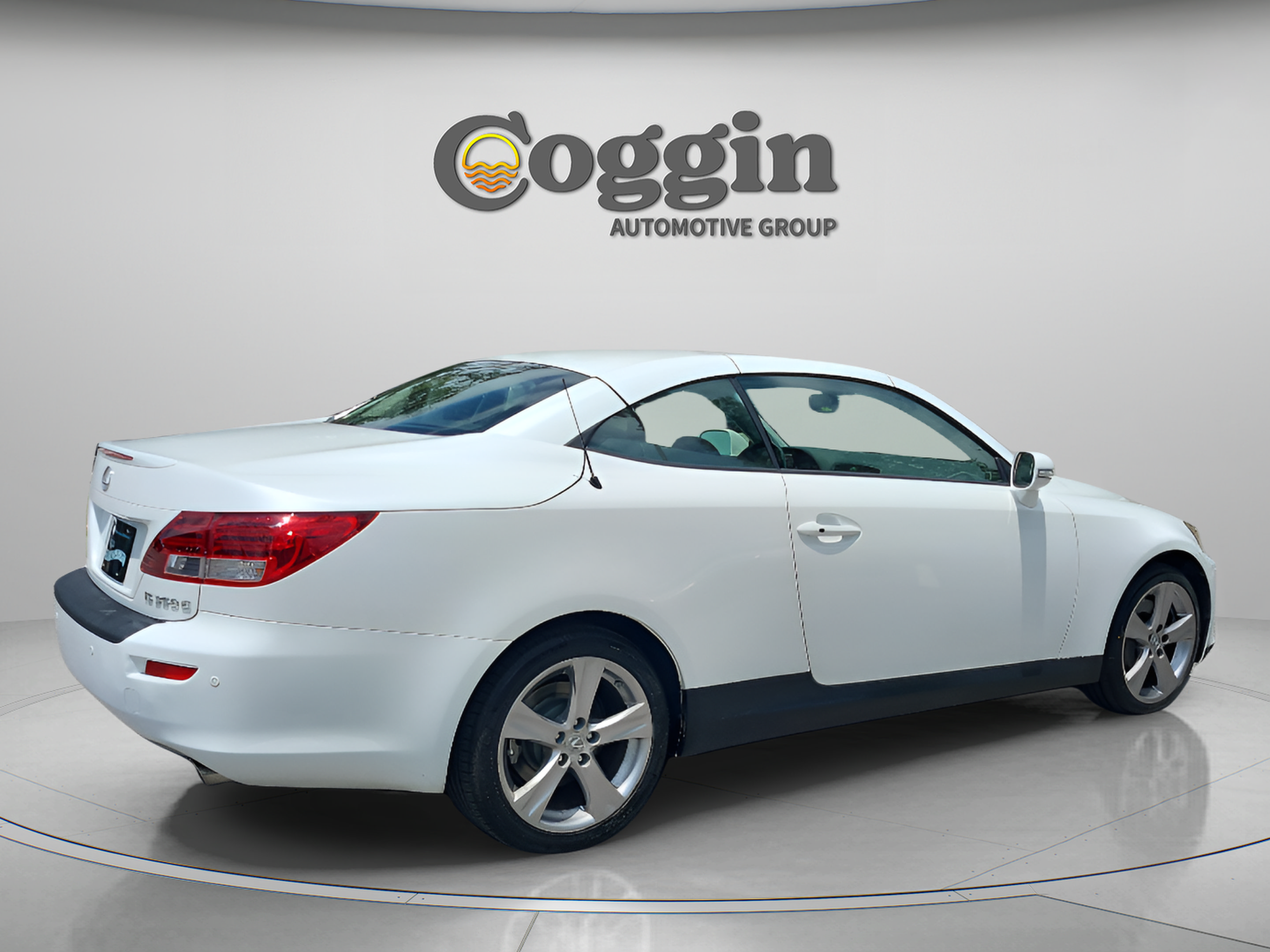 Used 2012 Lexus IS 350C w/ Luxury Pkg RWD image 5