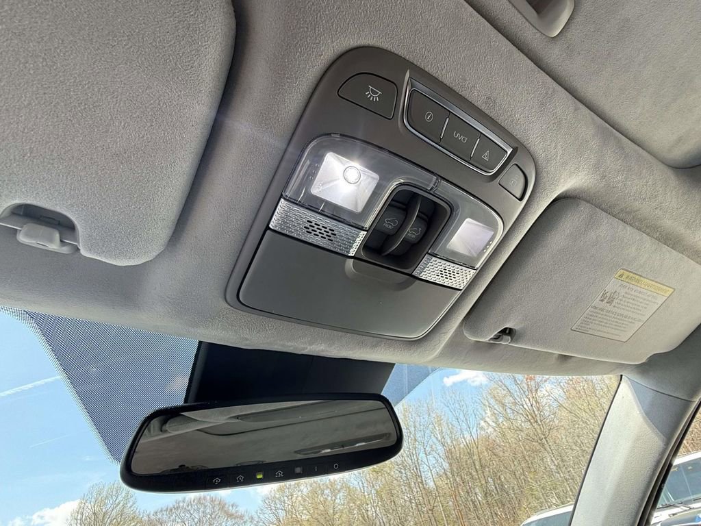 Used 2020 Kia Telluride SX w/ SX Prestige Package image 24