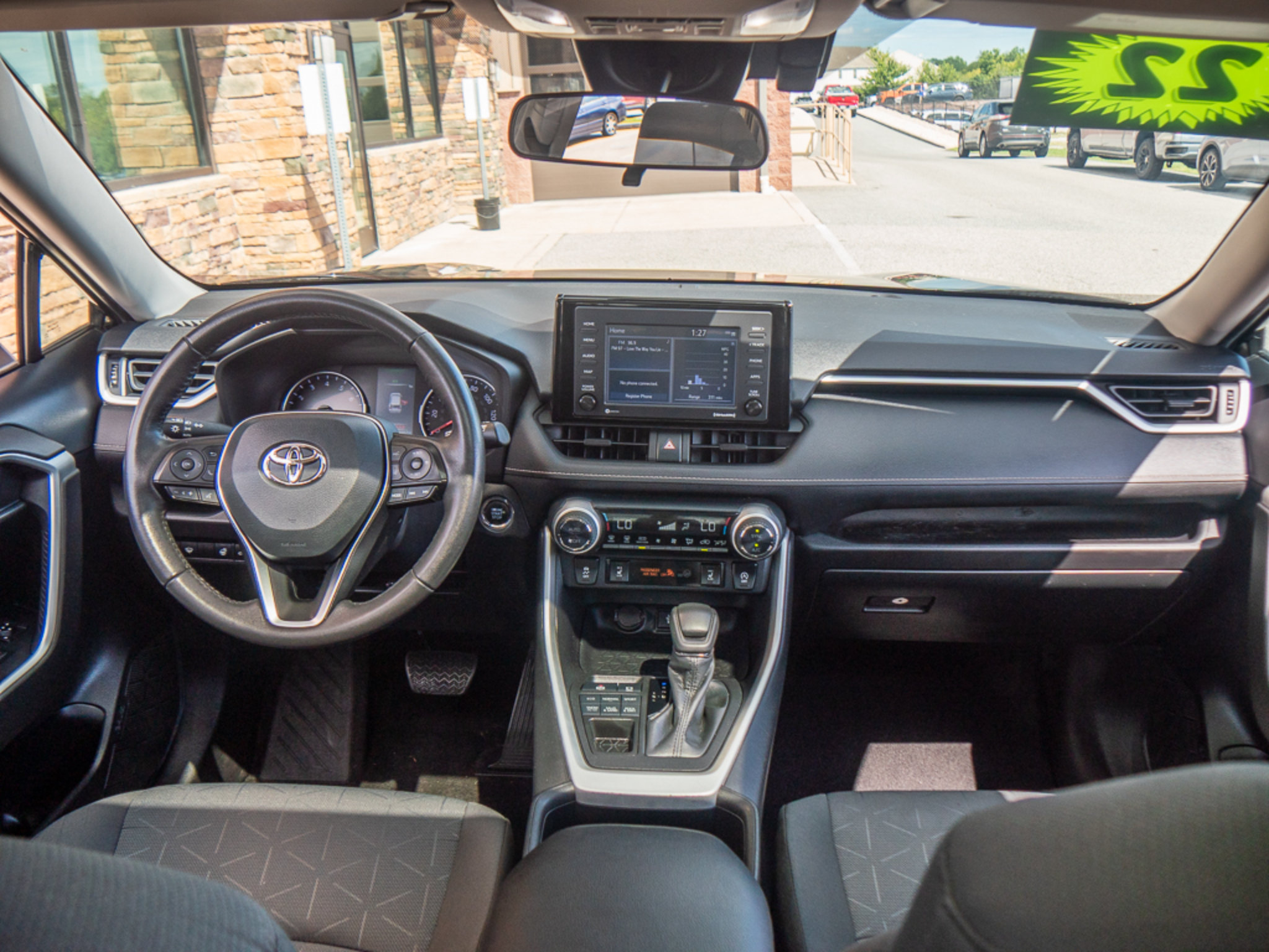 Used 2022 Toyota RAV4 XLE w/ Convenience Package AWD/4WD image 14