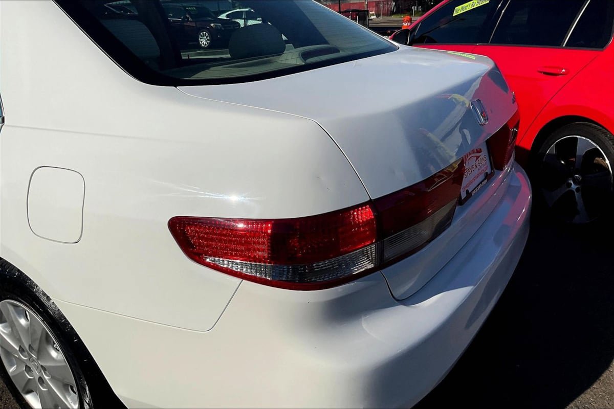 Used 2004 Honda Accord LX image 22