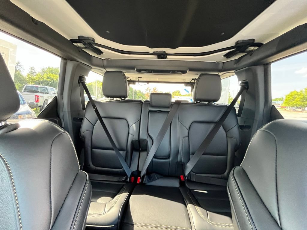 New 2026 Ford Bronco Badlands AWD/4WD image 14