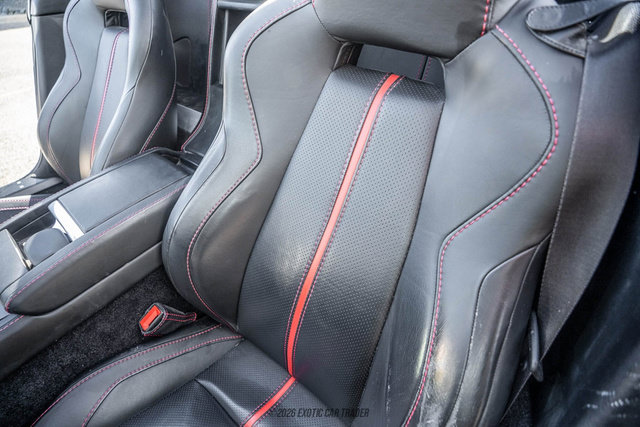 Used 2015 Aston Martin V8 Vantage GT RWD image 36