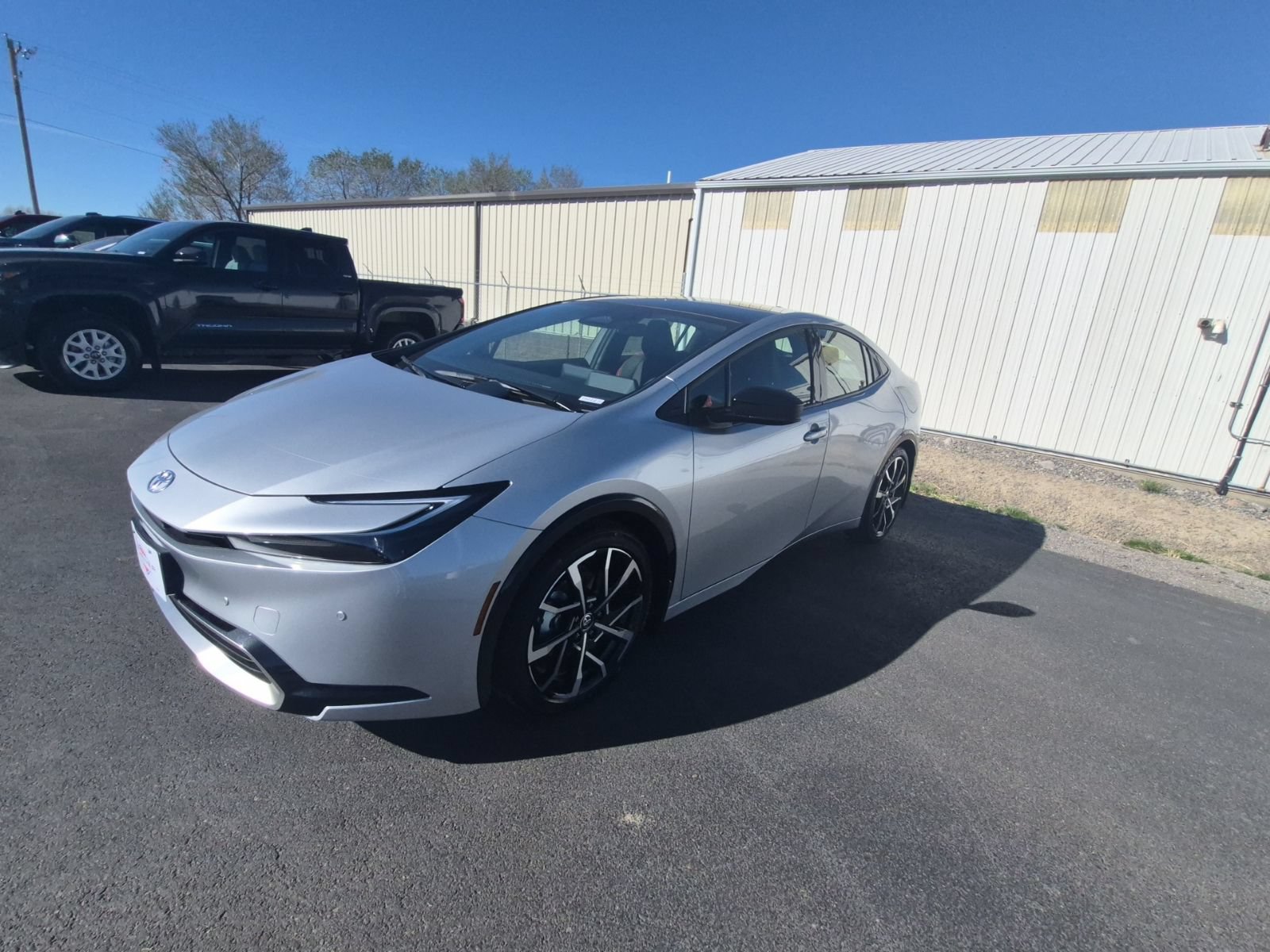 New 2026 Toyota Prius Plug-In Hybrid FWD image 8