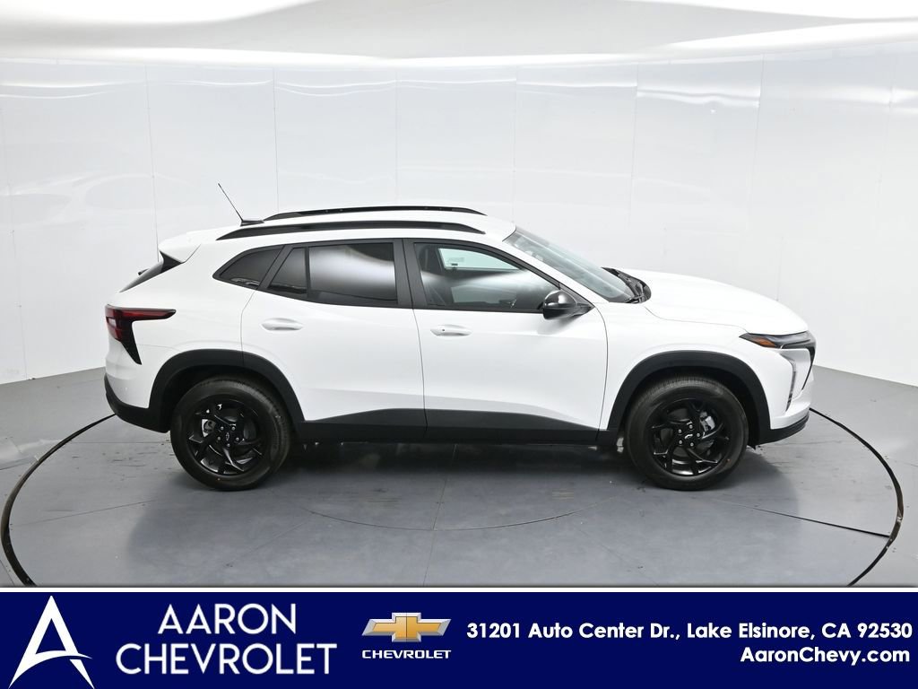 New 2026 Chevrolet Trax LT w/ Driver Confidence Package FWD image 50