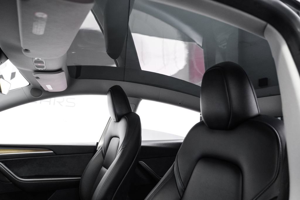 Used 2023 Tesla Model Y Long Range AWD/4WD image 5