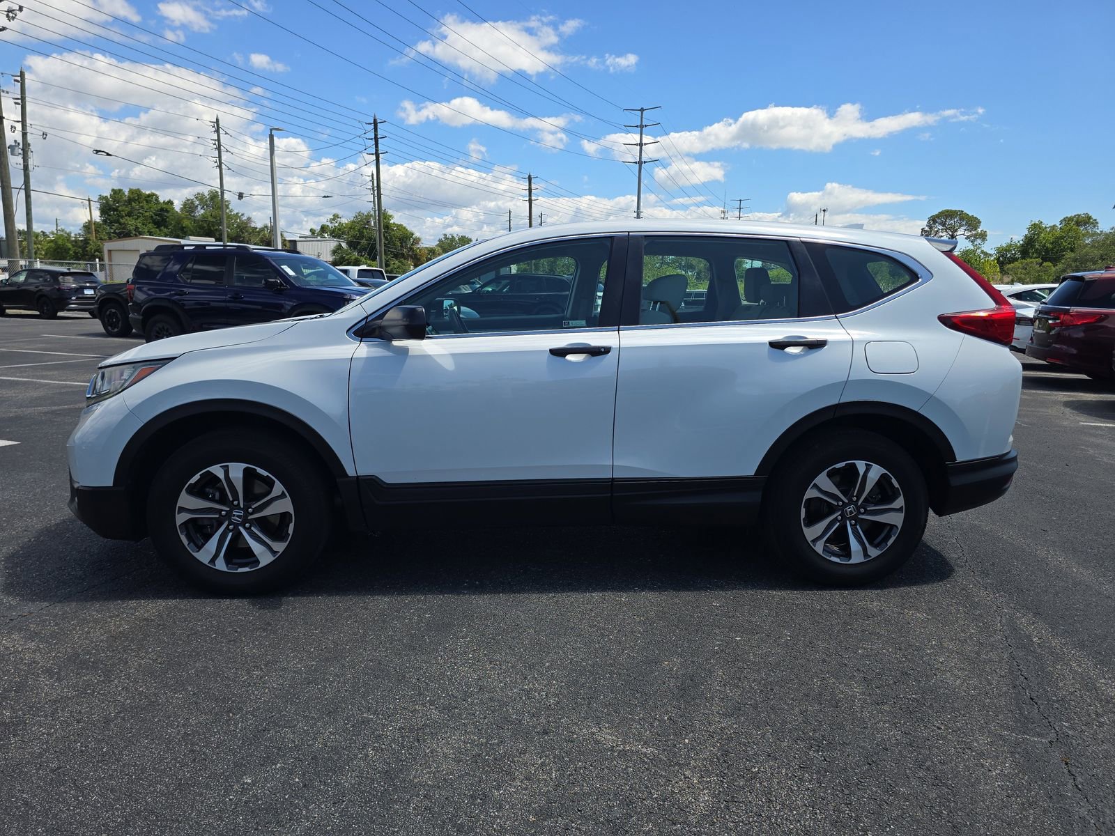 Used 2019 Honda CR-V LX image 6