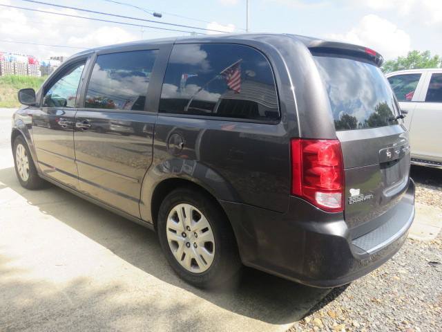 Used 2016 Dodge Grand Caravan SE w/ Quick Order Package 29E SE FWD image 9