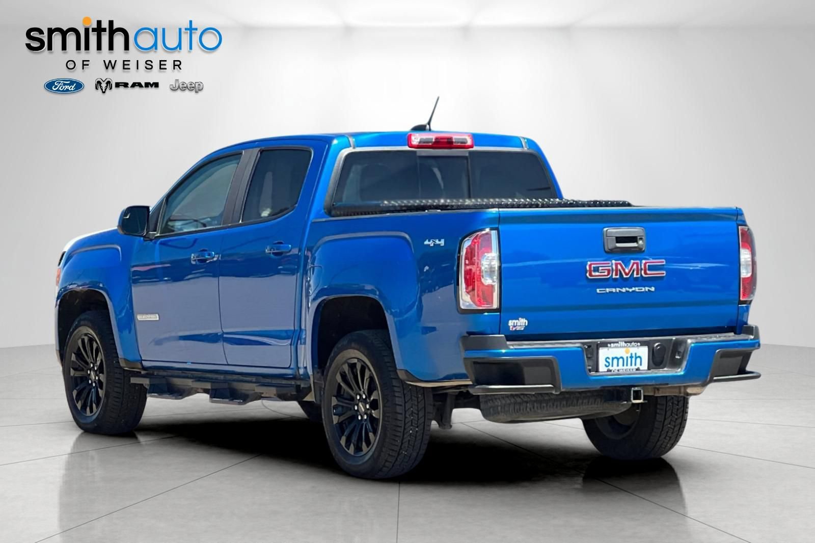 Used 2022 GMC Canyon Elevation w/ Elevation Premium Package AWD/4WD image 7
