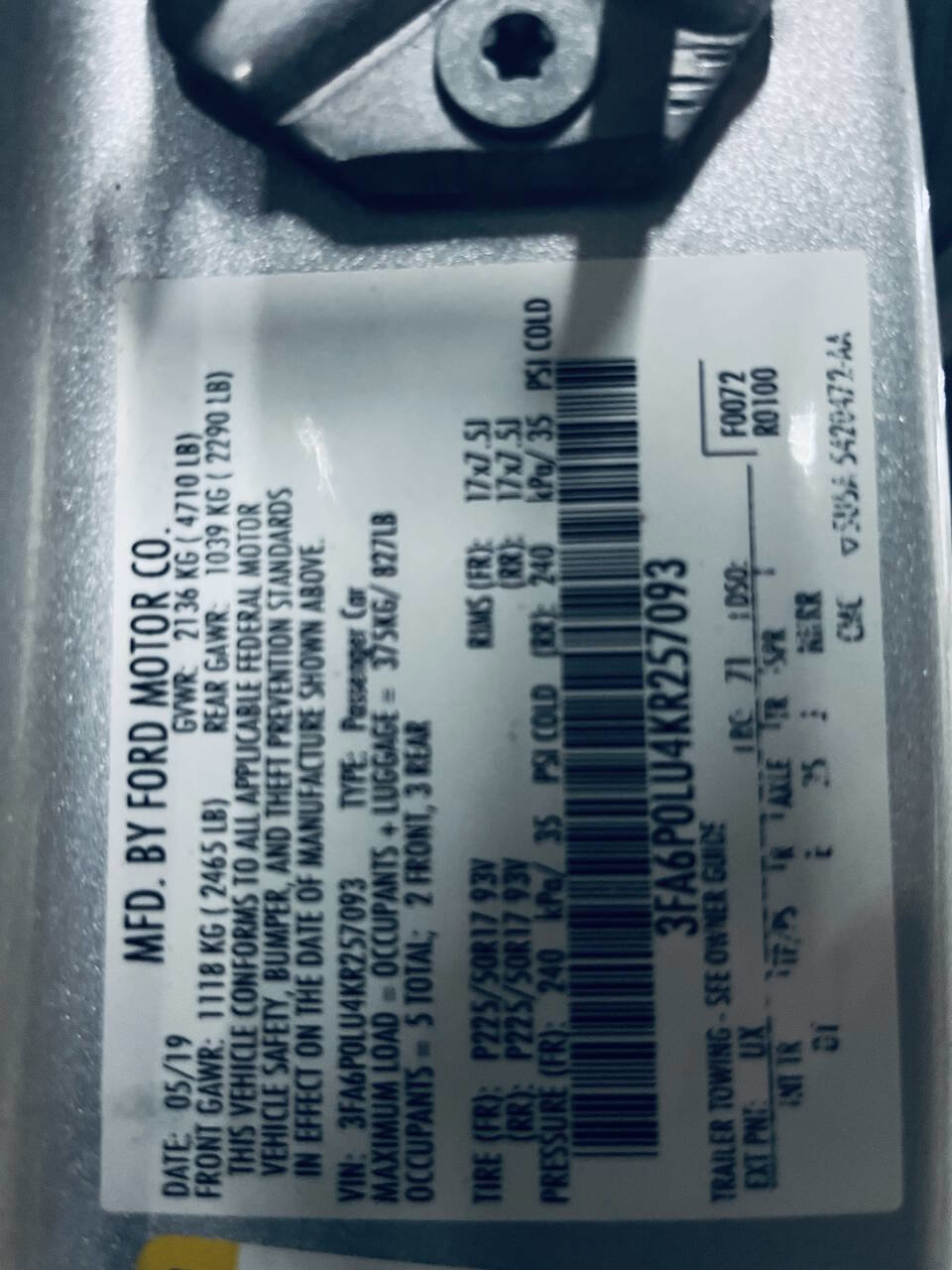 Used 2019 Ford Fusion SE FWD image 24