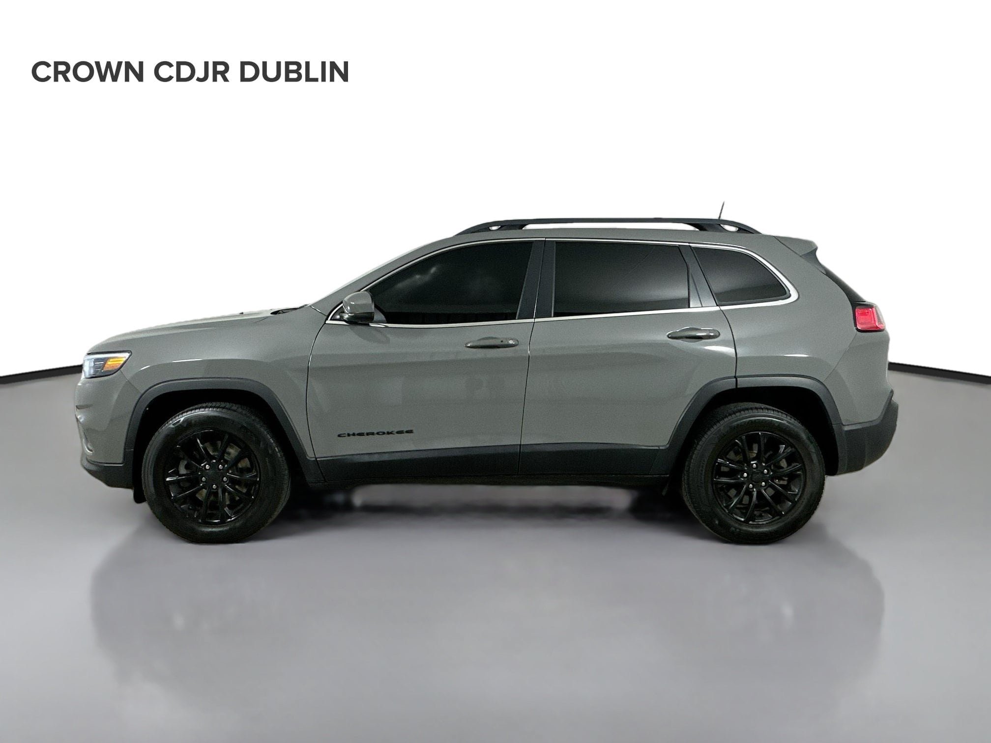 Used 2019 Jeep Cherokee Latitude Plus w/ Comfort/Convenience Group AWD/4WD image 8
