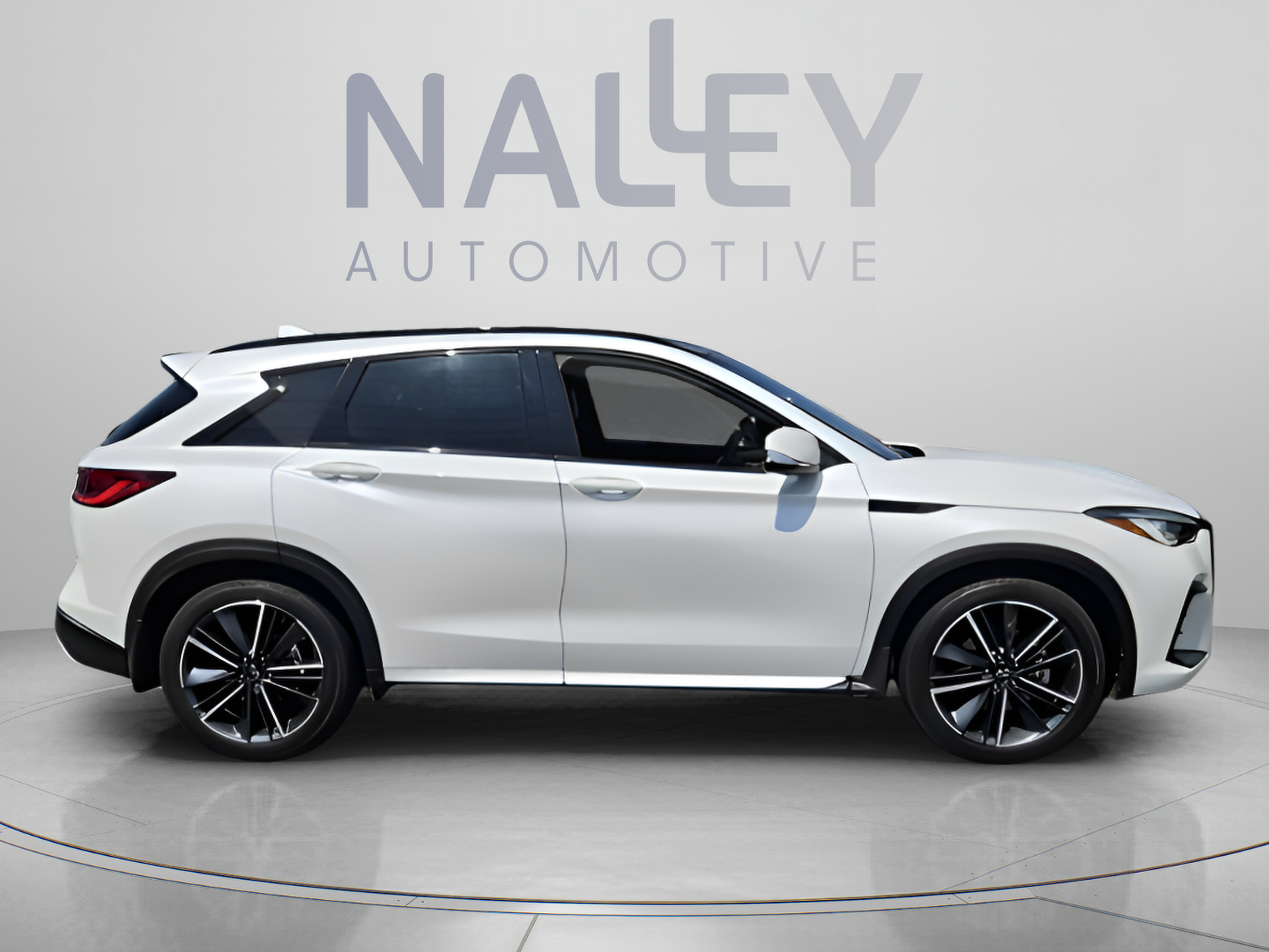 Used 2025 INFINITI QX50 Sport AWD/4WD image 6