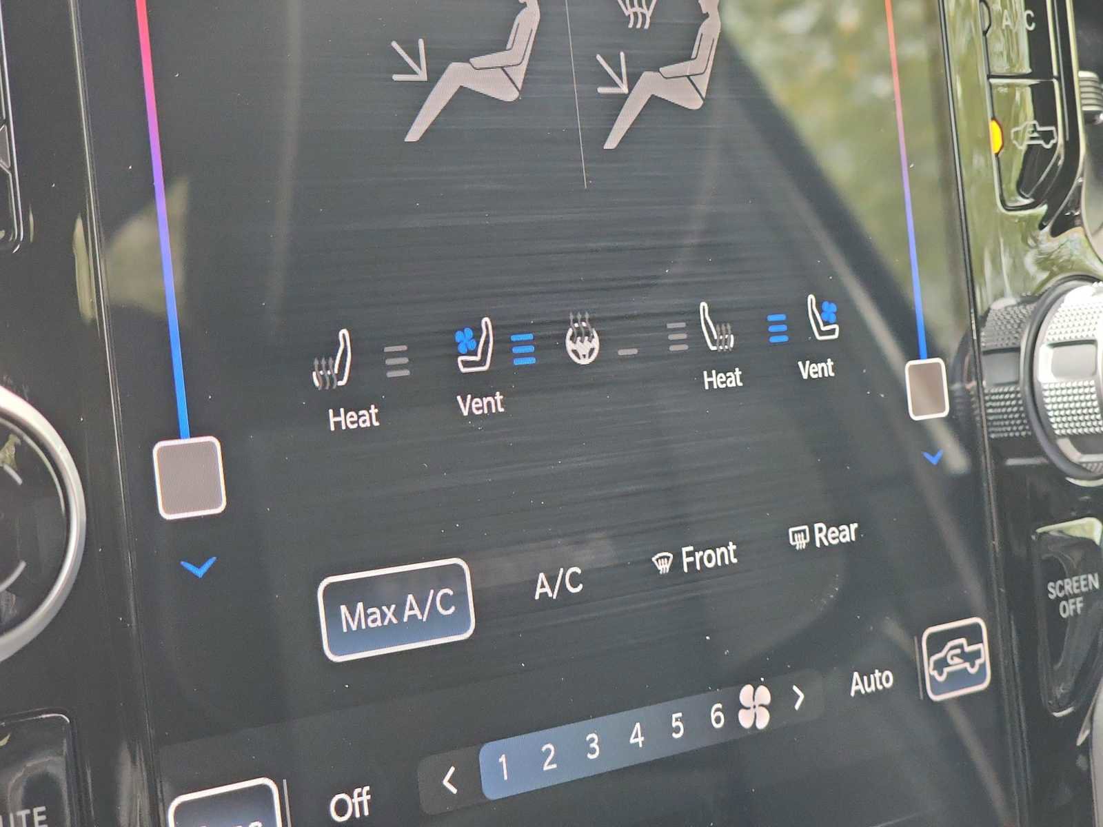 Used 2024 RAM 2500 Laramie w/ Night Edition AWD/4WD image 19