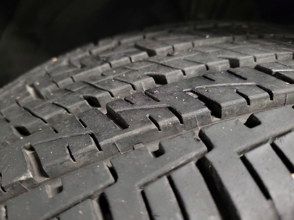 Used 2021 Toyota Highlander Limited image 11