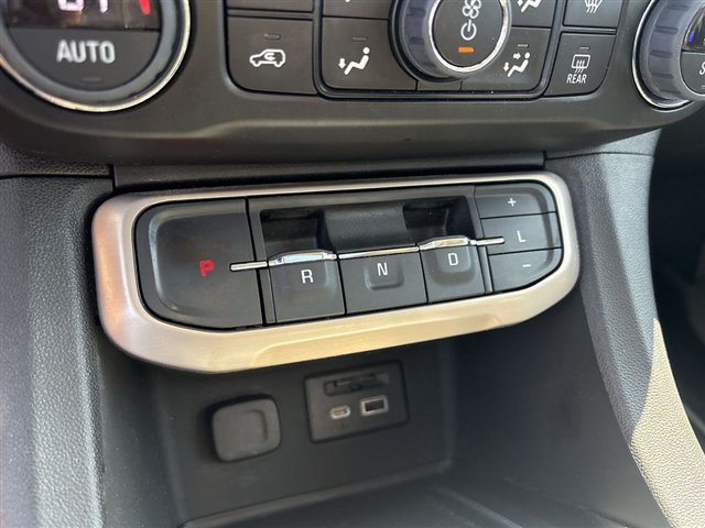 Certified 2023 GMC Acadia Denali w/ Denali Technology Package AWD/4WD image 16