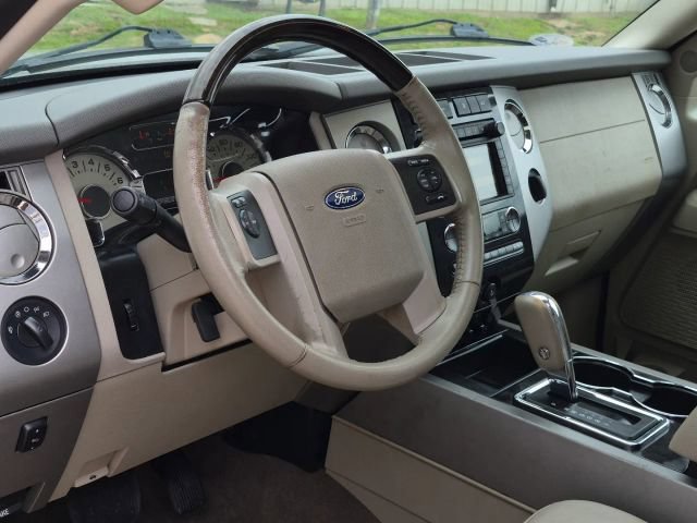 Used 2013 Ford Expedition EL Limited RWD image 7
