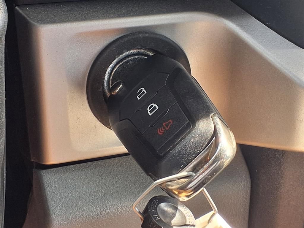 Used 2023 Ford F350 XLT w/ FX4 Off-Road Package image 12