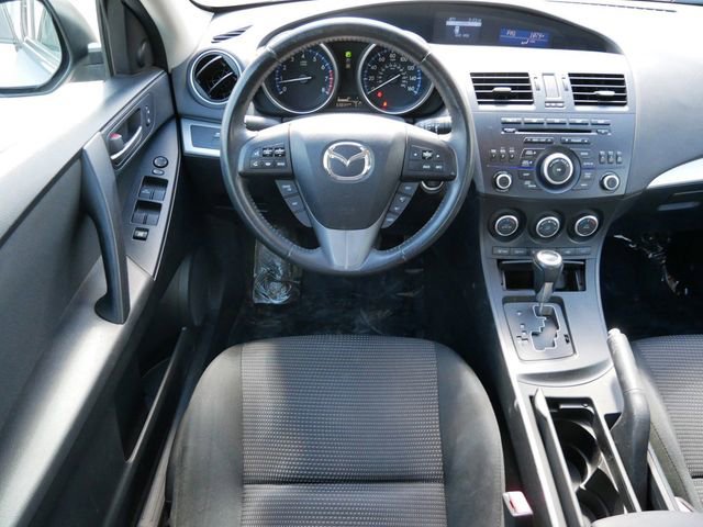 Used 2013 MAZDA MAZDA3 i Touring FWD image 11